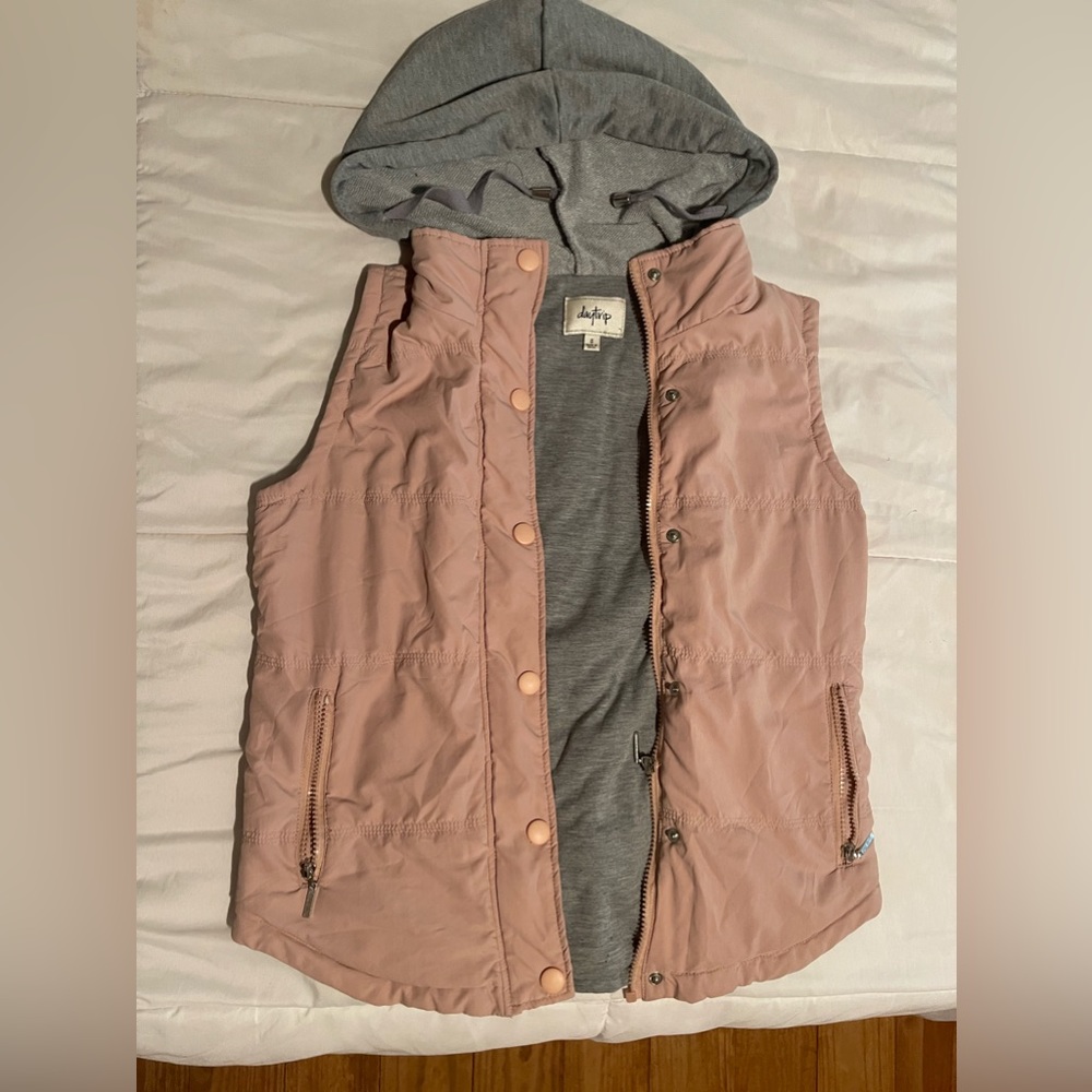 DayTrip Vest (Buckle) , slightly worn, smoke free home